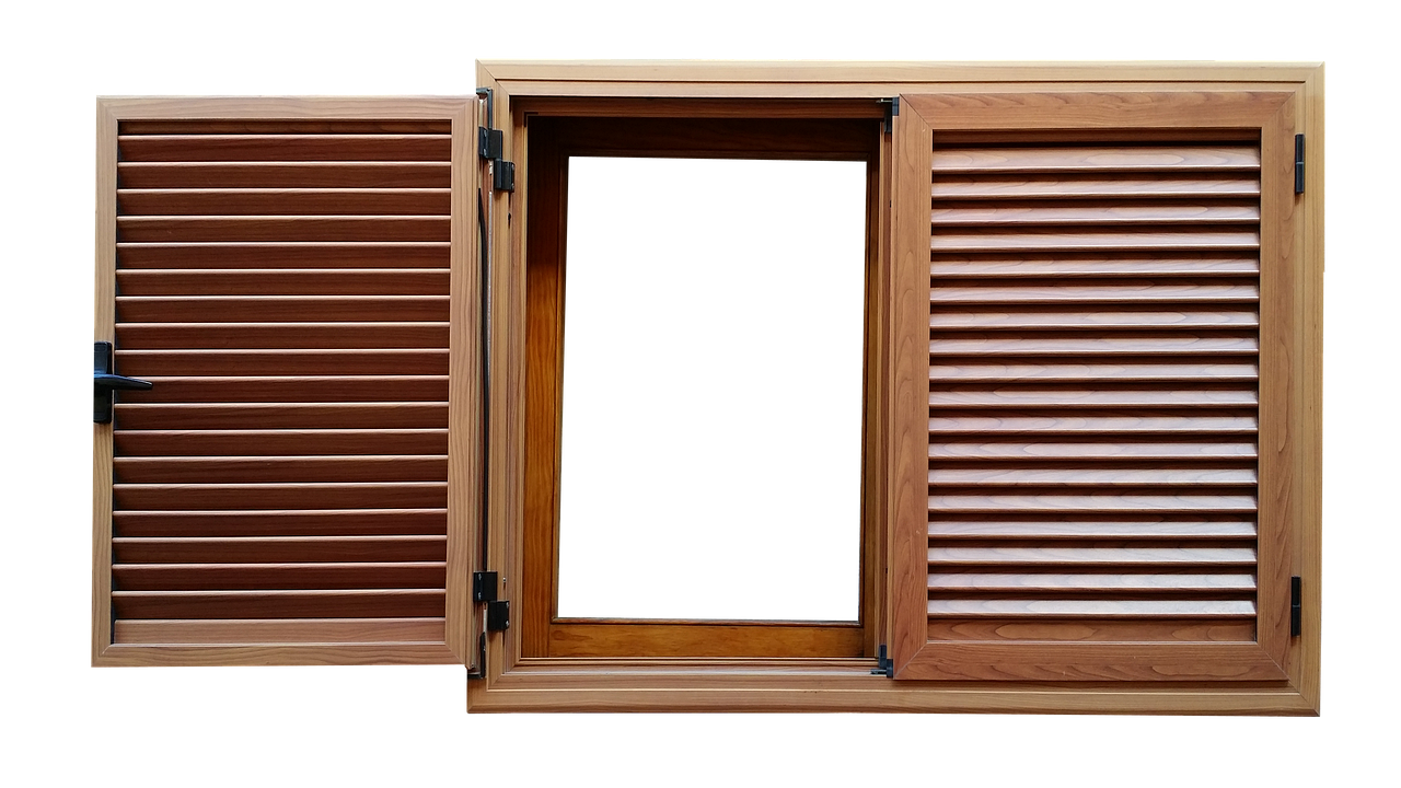 Verschillende kleuren houten shutters